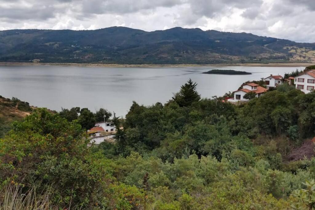 Vista Al Tomine Y Naturaleza Holiday home