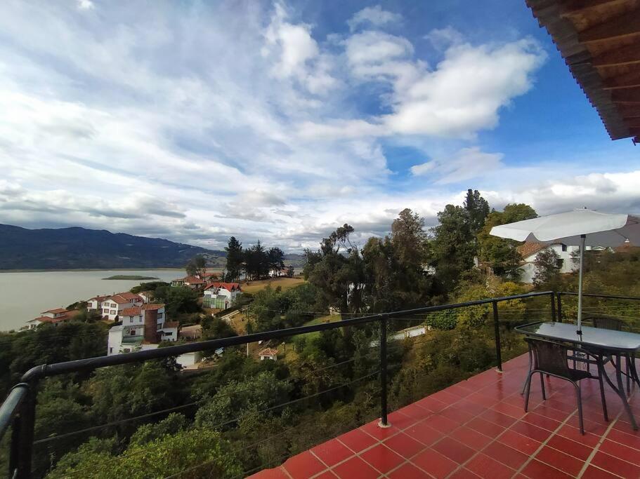 Vista Al Tomine Y Naturaleza * Guatavita